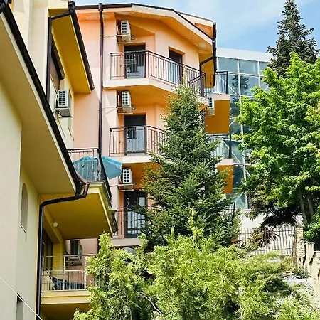 Mari Guest Гостевой дом