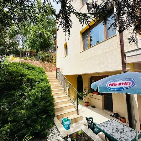 Mari Guest Pensjonat