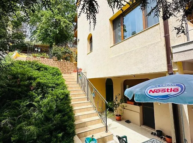 Mari Guest Casa de hóspedes