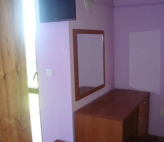 Casa de hóspedes Mari Guest Golden Sands