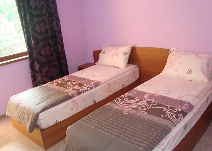 Casa de hóspedes Mari Guest *